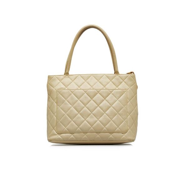 Pre Loved Chanel Caviar Medallion Tote - Picture 3 of 15